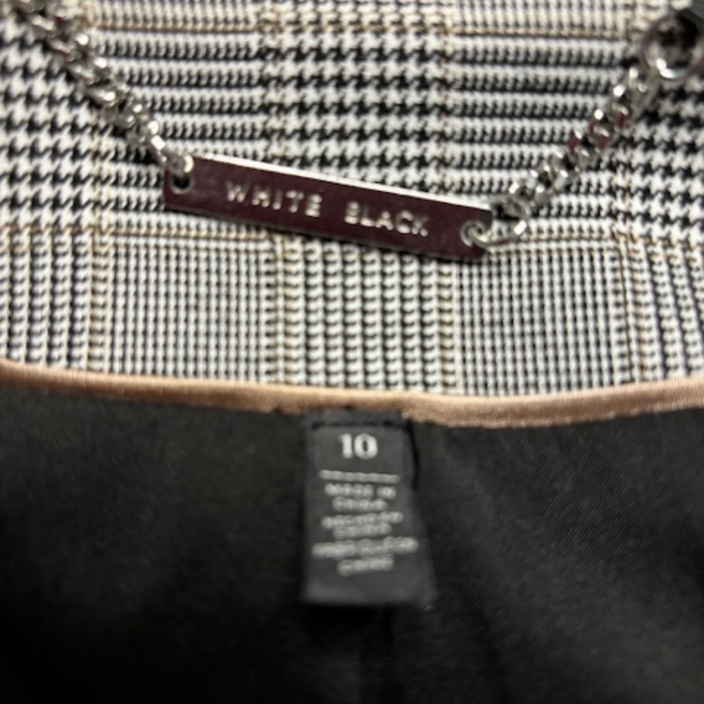 WHBM - Double Breasted Plaid Pattern Jacket - Picture 6 of 7